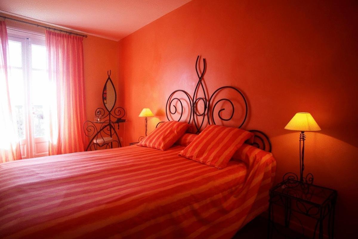 Hostellerie Saint Alban Nézignan-lʼÉvêque Buitenkant foto
