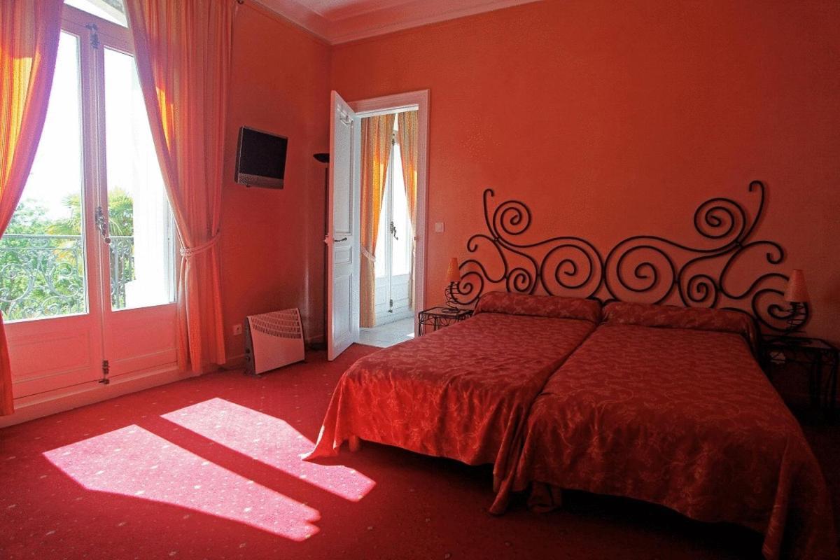 Hostellerie Saint Alban Nézignan-lʼÉvêque Buitenkant foto